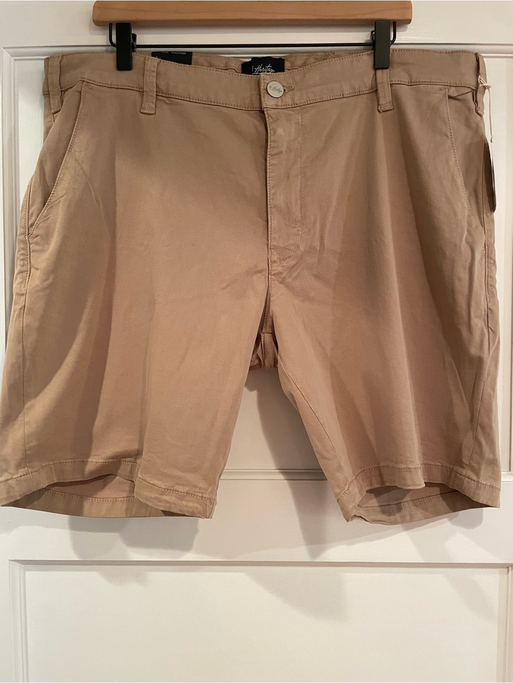 34 Heritage Men's Tan Flat-Front Shorts cotton tencel blend for comfort stretch